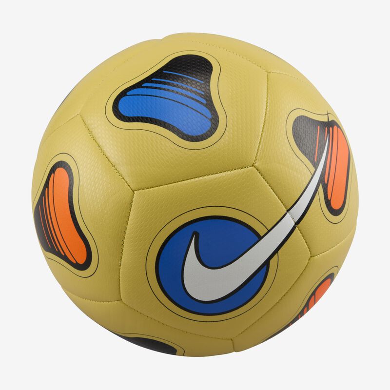 Nike Maestro, AMARILLO, hi-res image number null