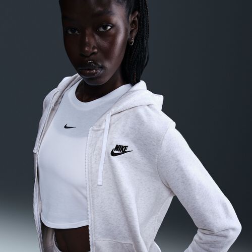 Nike Poler&oacute;n Sportswear Club Fleece