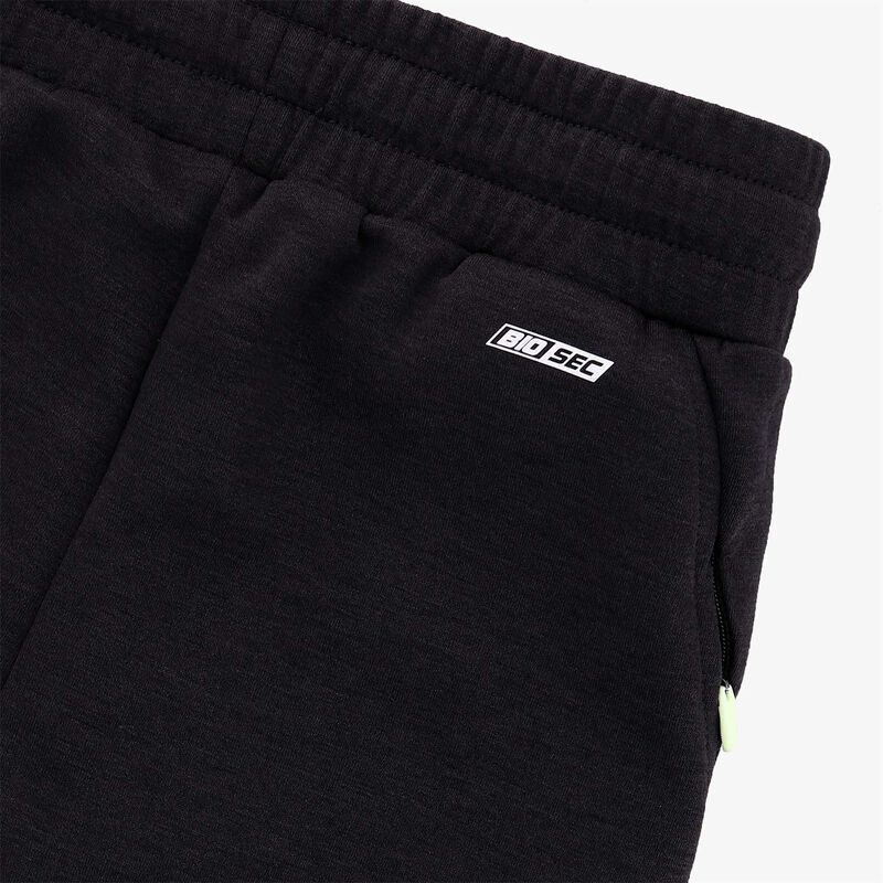Astro Shorts Dash, GRIS, hi-res image number null