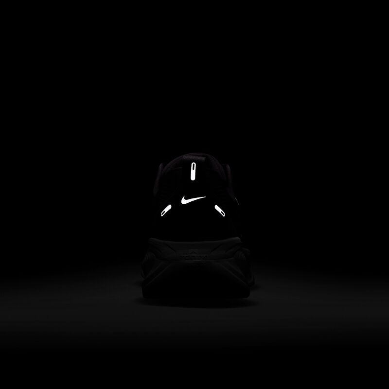 Nike Vomero 18, NEGRO, hi-res image number null