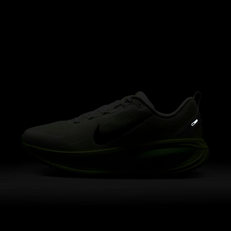 Nike Vomero 18, BLANCO, hi-res image number null
