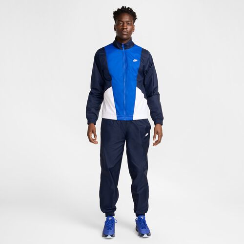 Nike Club