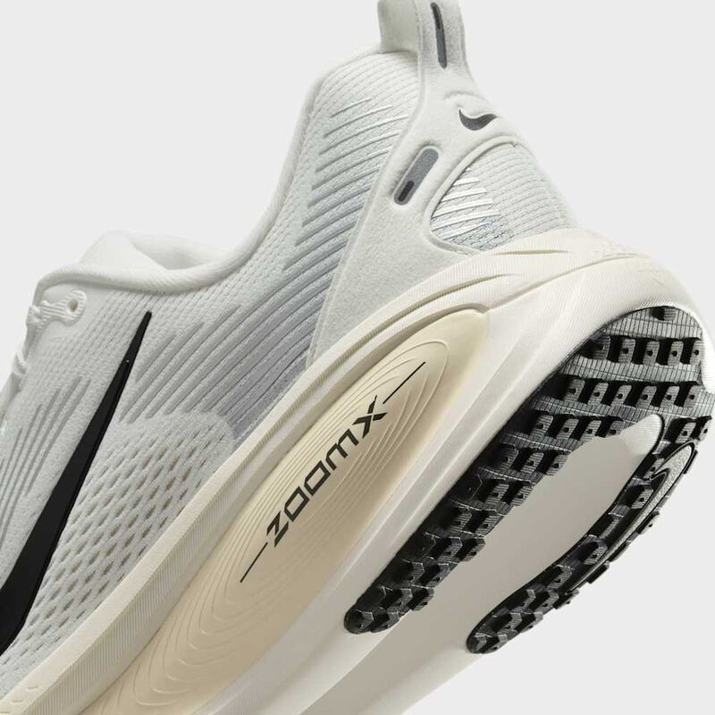 Nike Zapatillas Vomero 18, BLANCO, hi-res image number null