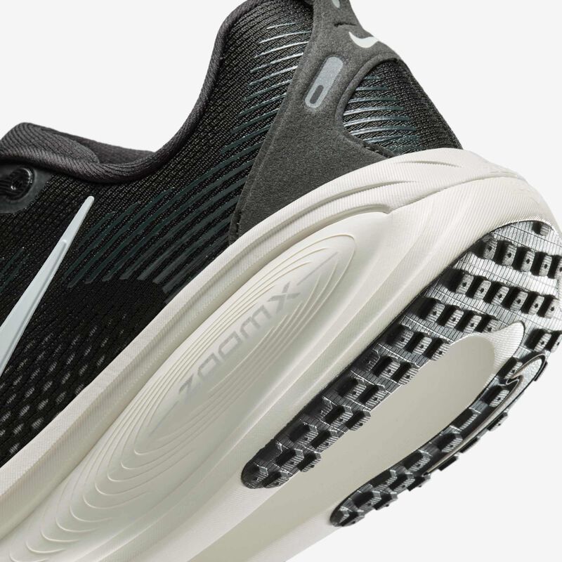 Nike Zapatillas Vomero 18, NEGRO, hi-res image number null