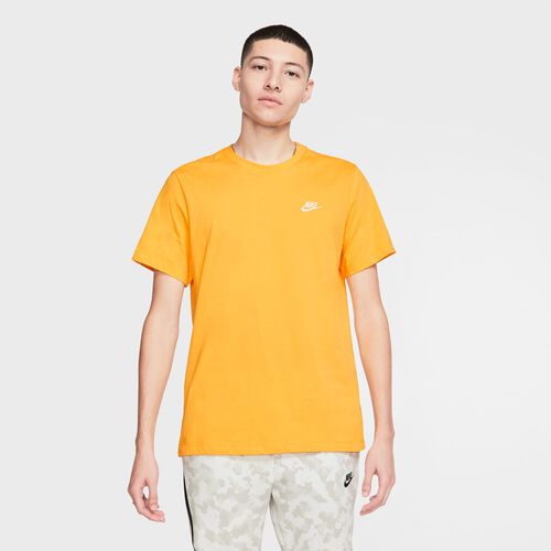 Nike Sportswear Club