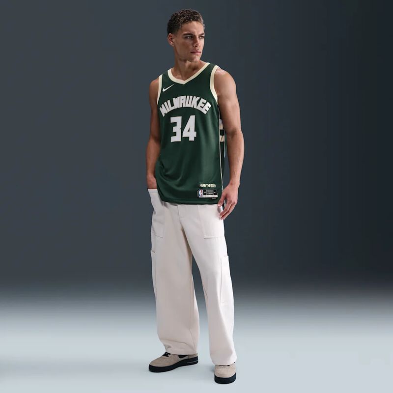 Nike Camiseta Milwaukee Bucks Icon Edition 2022/23, VERDE, hi-res image number null