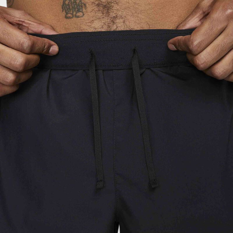 Nike Shorts Challenger, NEGRO, hi-res image number null
