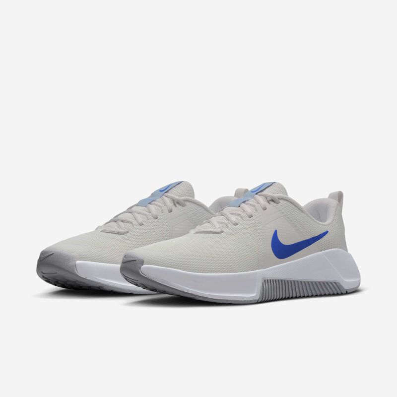 Nike MC Trainer 3, NEGRO, hi-res image number null