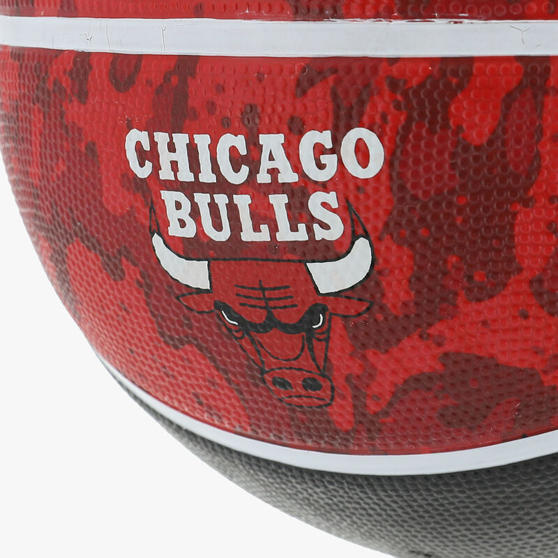 Wilson Pelota NBA Team Tiedye Bulls, SURTIDO, hi-res image number null
