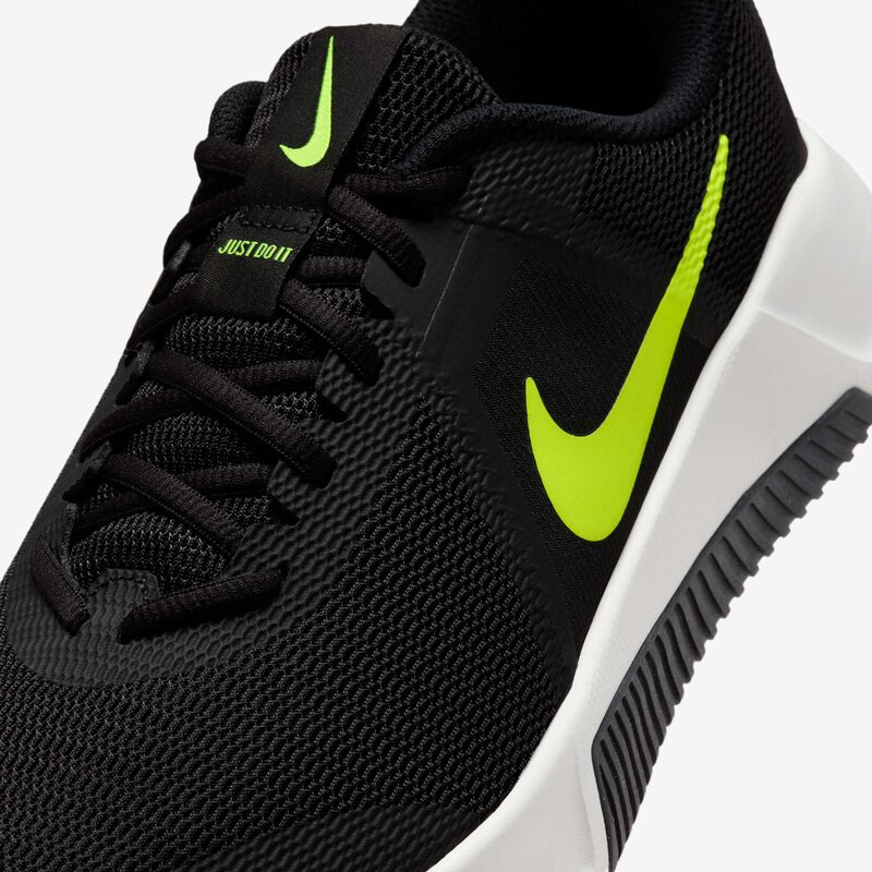 Nike MC Trainer 3, NEGRO, hi-res image number null