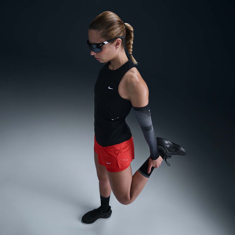Nike Polera para correr Swift, NEGRO, hi-res image number null