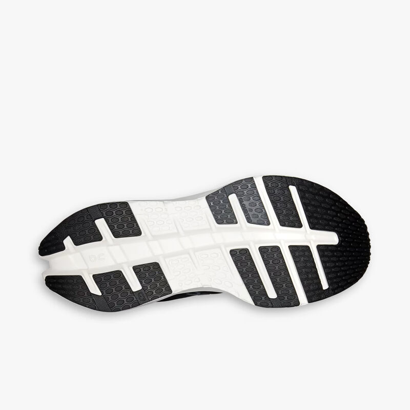 On Zapatillas Cloudrunner 3, NEGRO, hi-res image number null