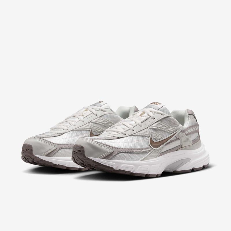 Nike Initiator, NEGRO, hi-res image number null