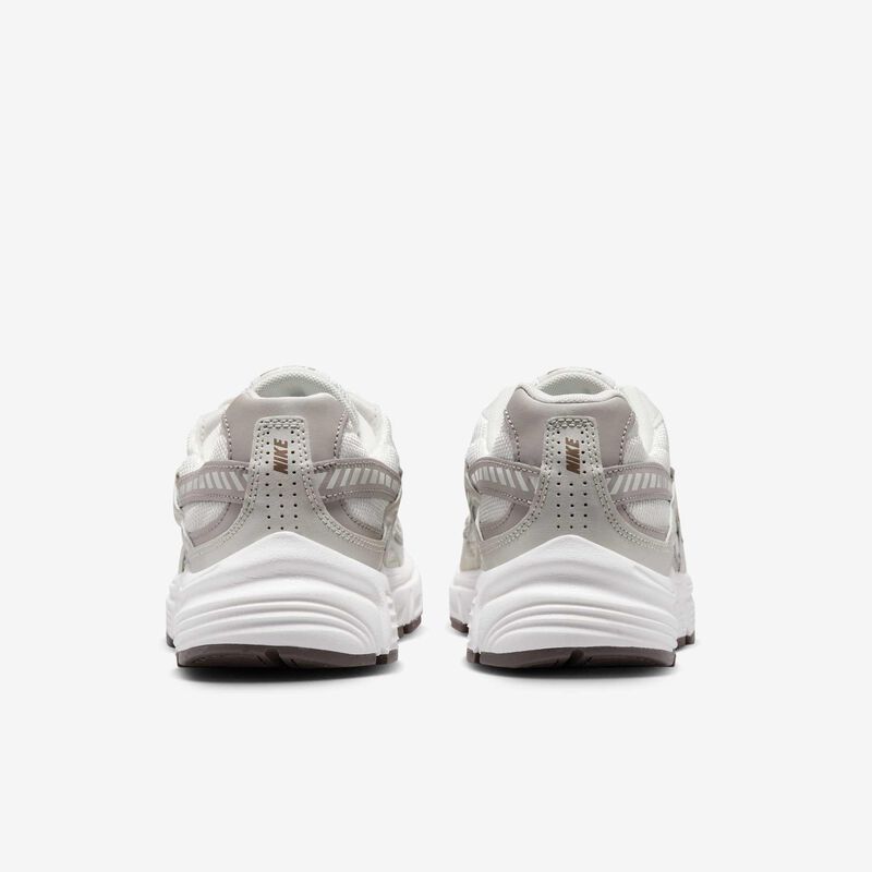 Nike Initiator, NEGRO, hi-res image number null
