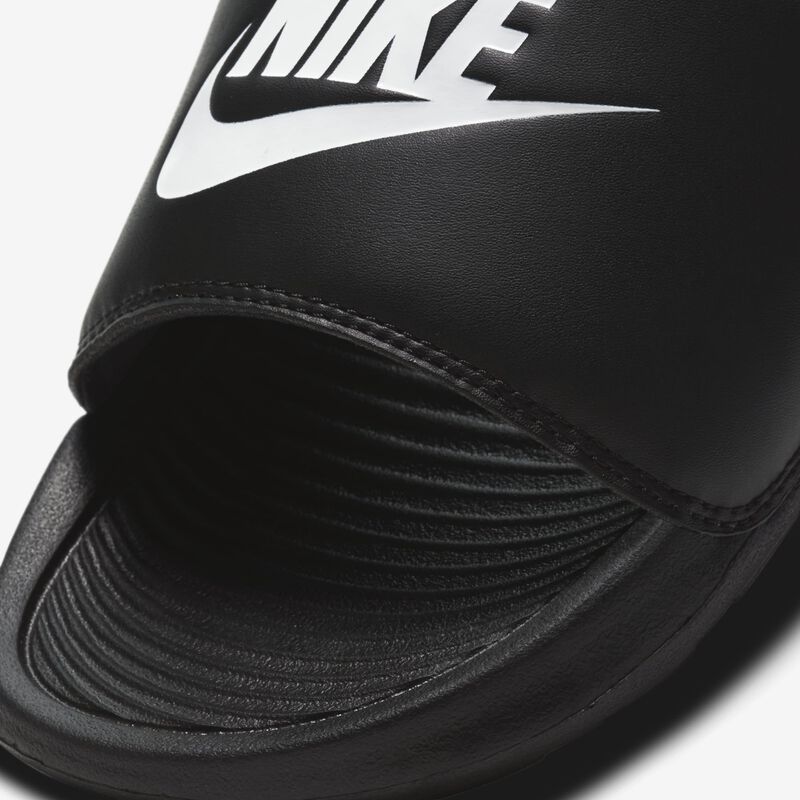 Nike Victori One, NEGRO, hi-res image number null