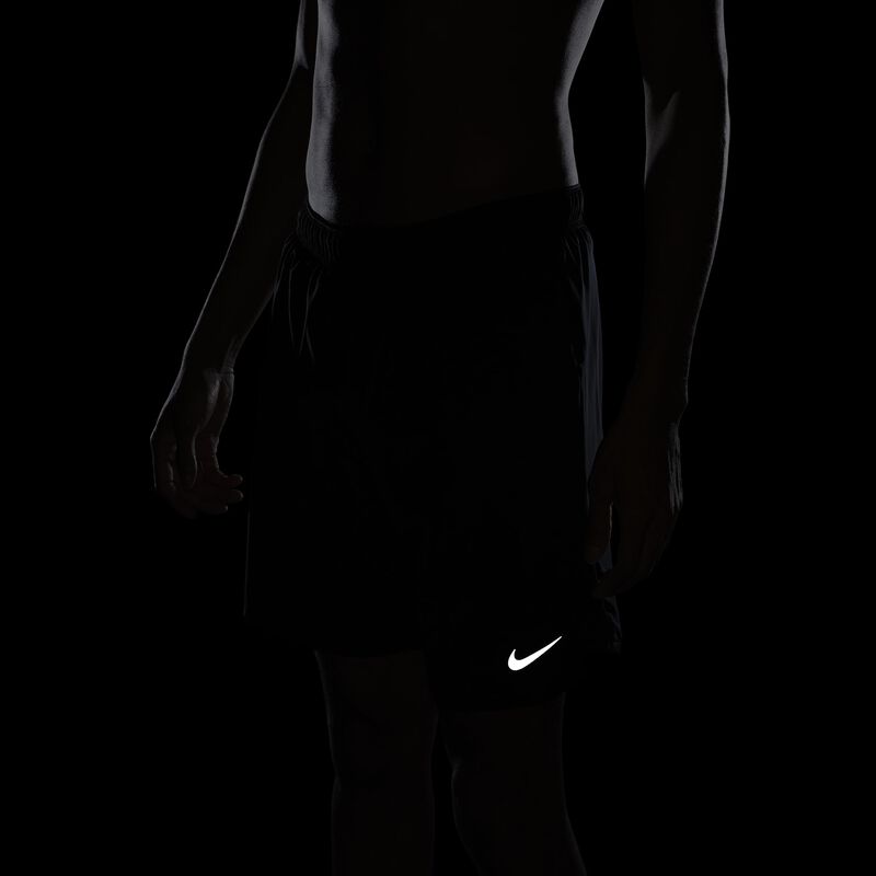 Nike Shorts Challenger, NEGRO, hi-res image number null