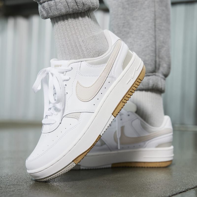 Nike Gamma Force, BLANCO, hi-res image number null