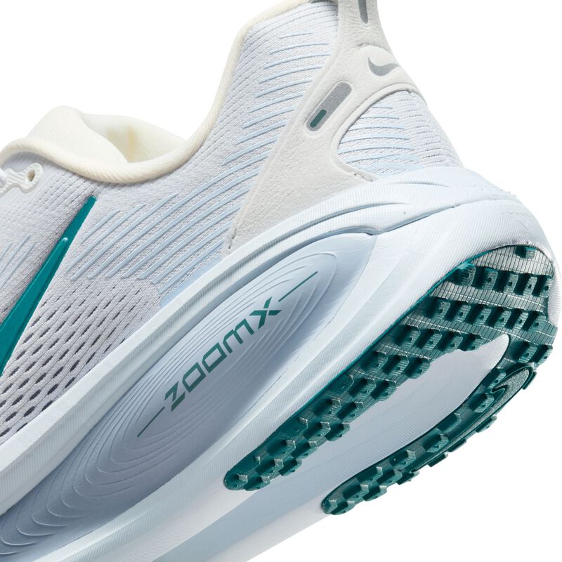 Nike Vomero 18, BLANCO, hi-res image number null