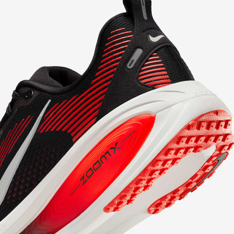 Nike Vomero 18, NEGRO, hi-res image number null