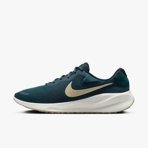Nike Revolution 7