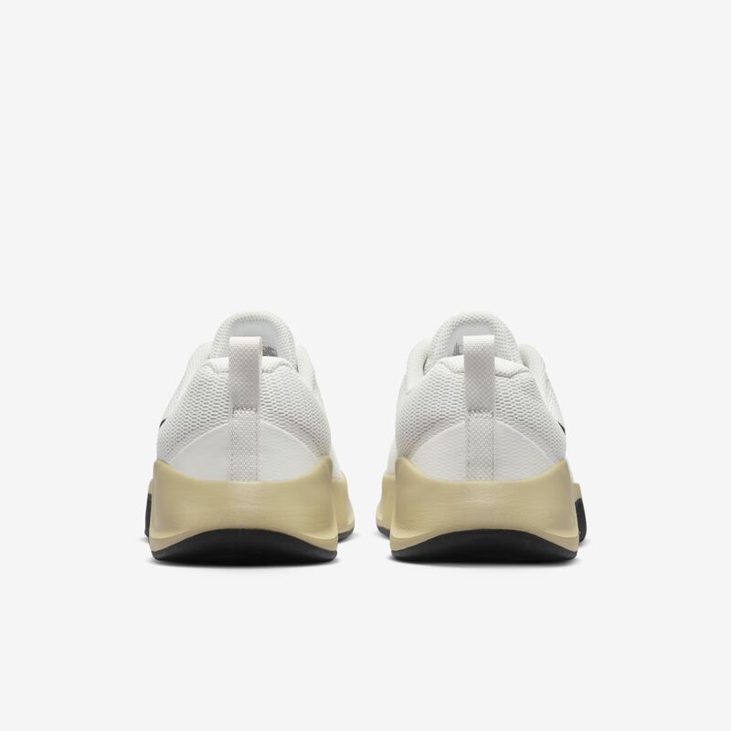 Nike MC Trainer 3, BLANCO, hi-res image number null