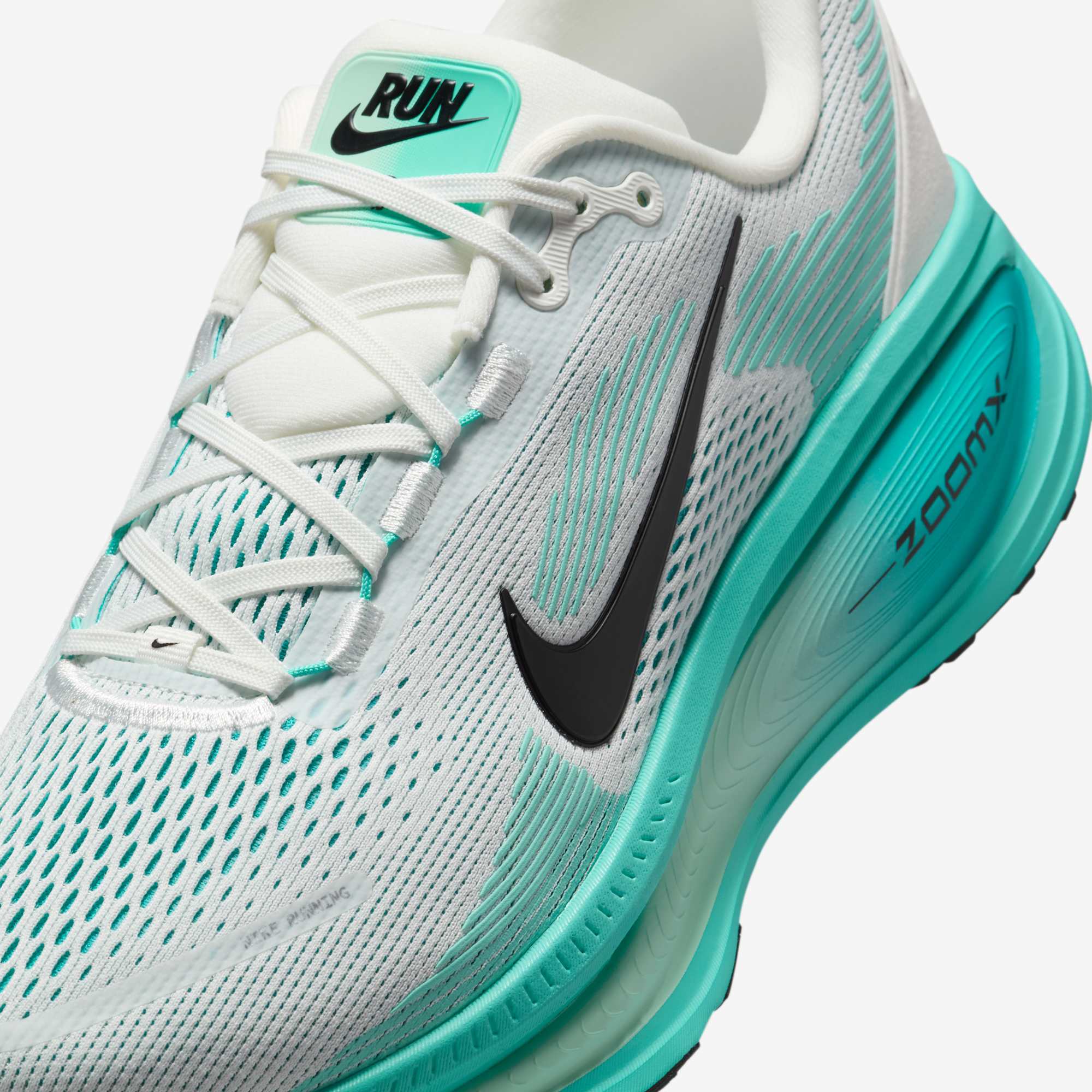 Nike Vomero 18, BLANCO, hi-res