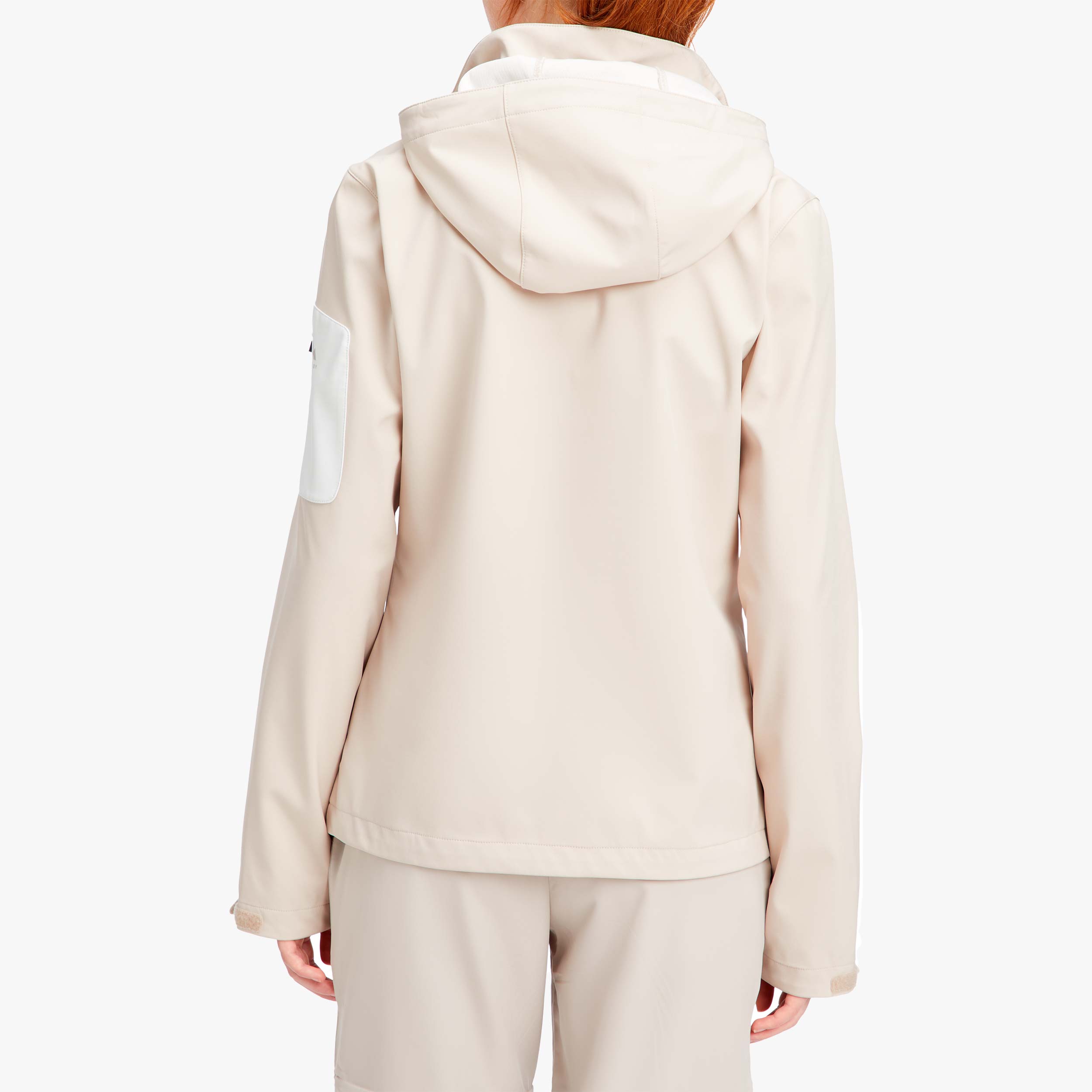 McKinley Sary II, SURTIDO, hi-res