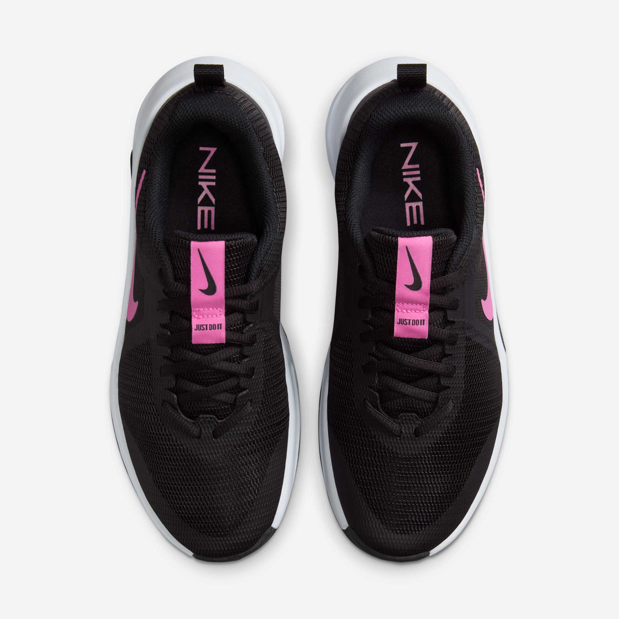 Nike MC Trainer 3, NEGRO, hi-res