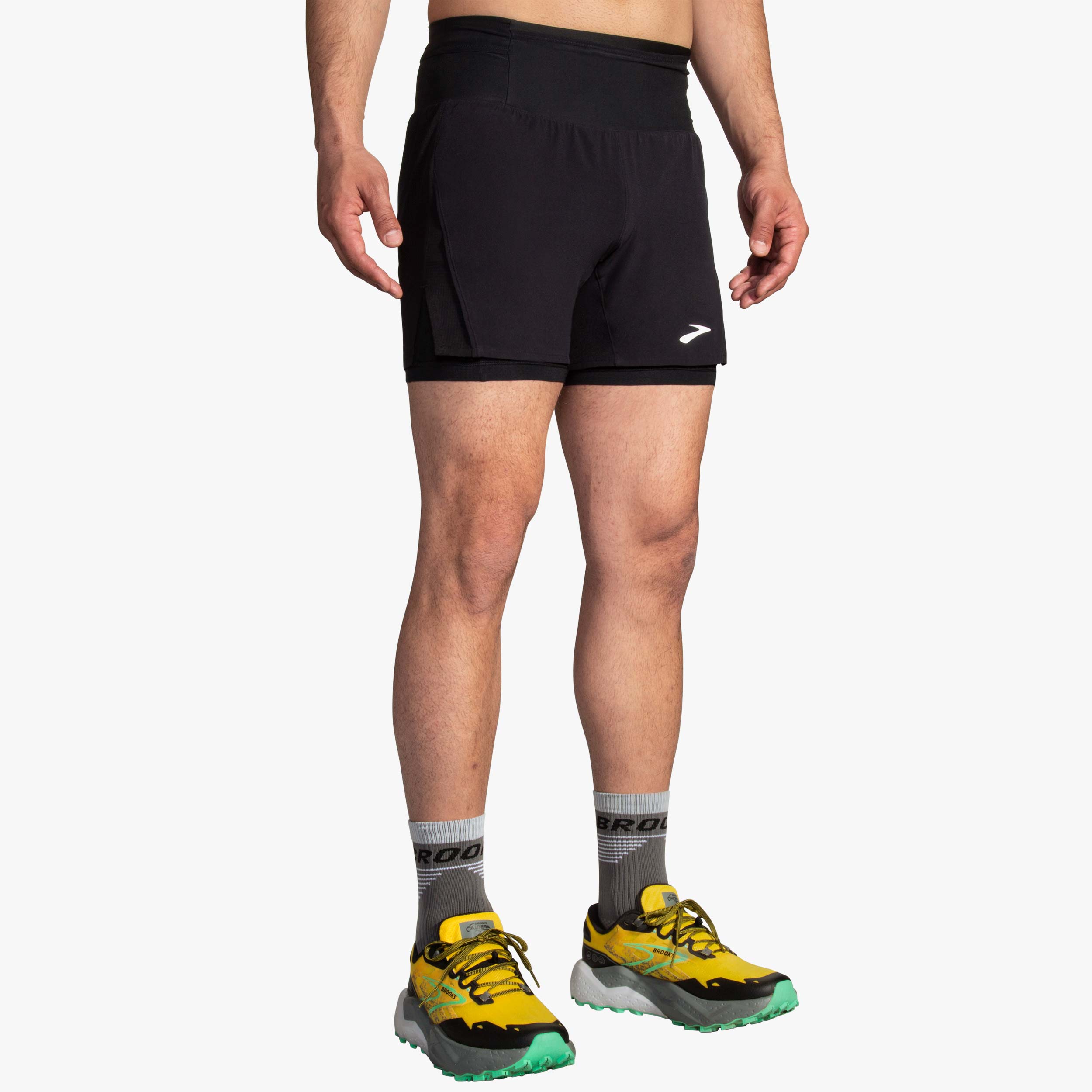 Brooks High Point 5" 2-in-1 Short 2.0, NEGRO, hi-res
