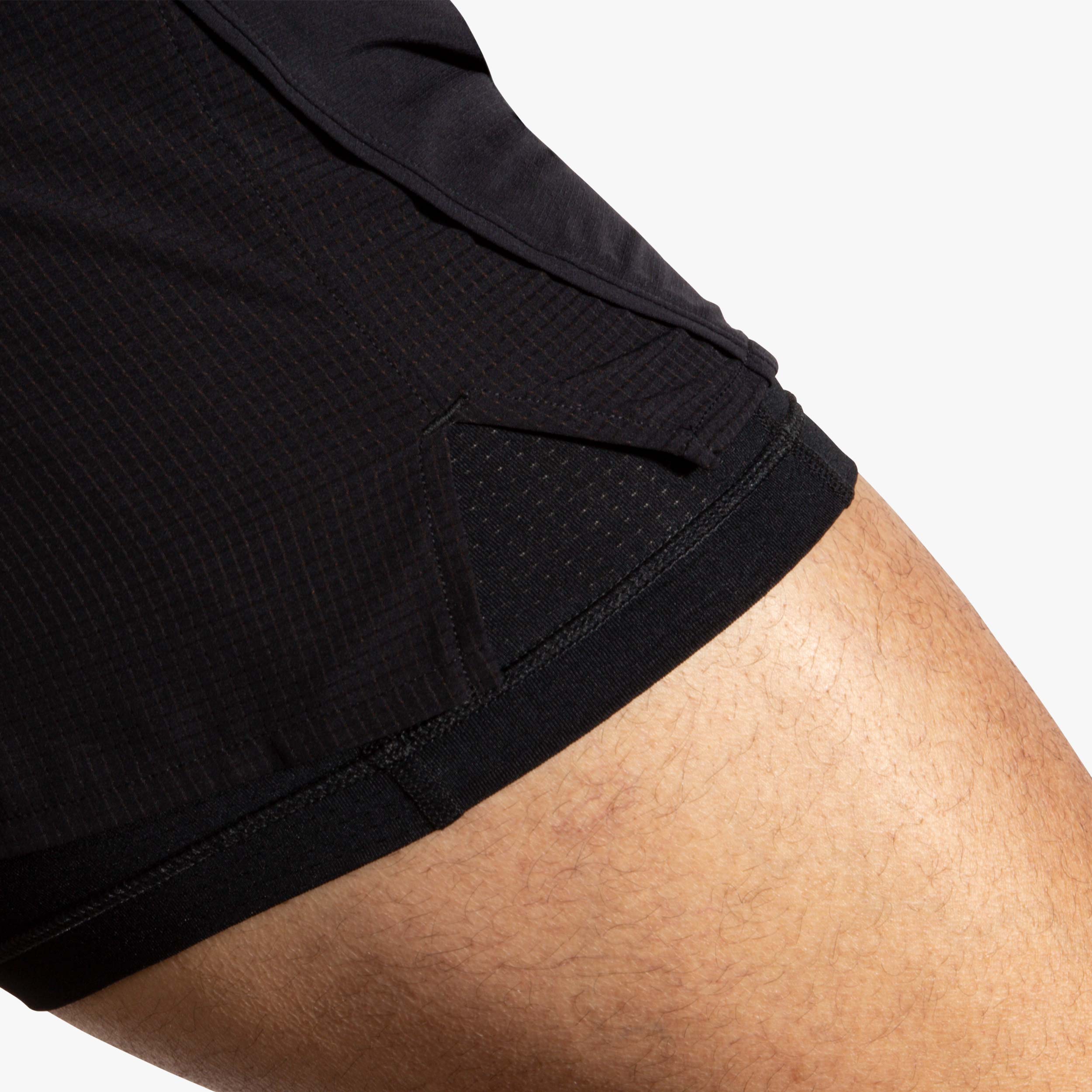 Brooks High Point 5" 2-in-1 Short 2.0, NEGRO, hi-res