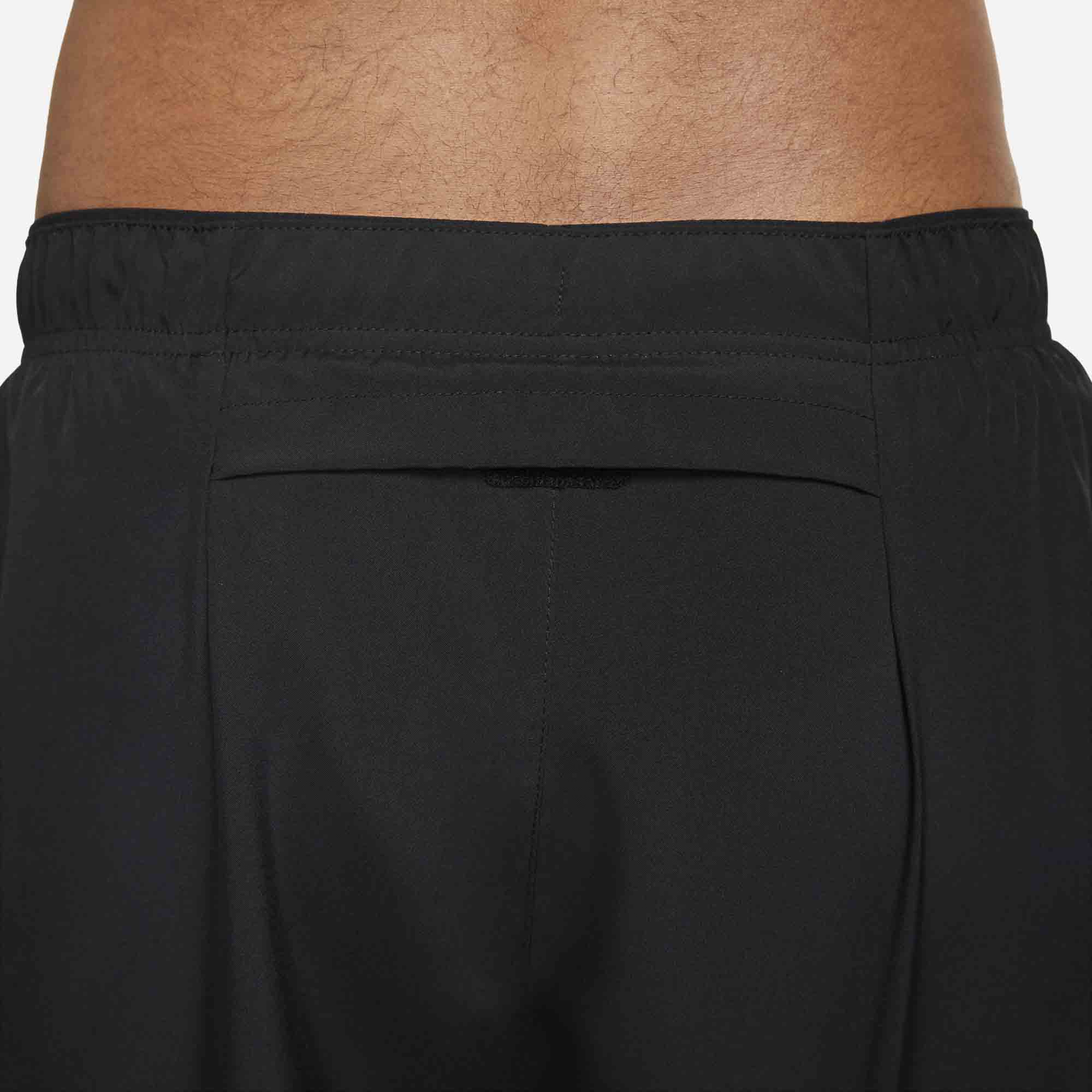 Nike Shorts Challenger, NEGRO, hi-res