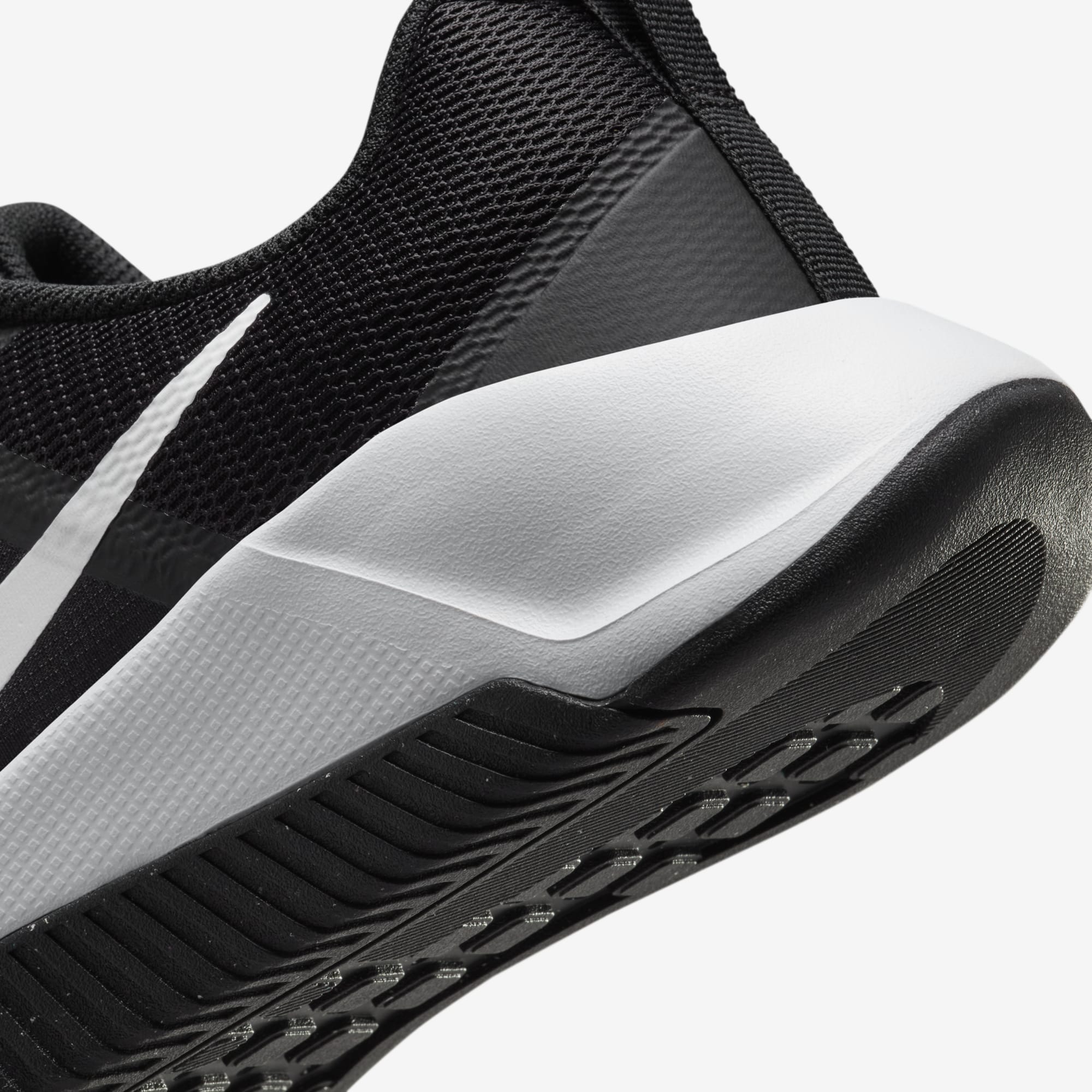 Nike MC Trainer 3, NEGRO, hi-res