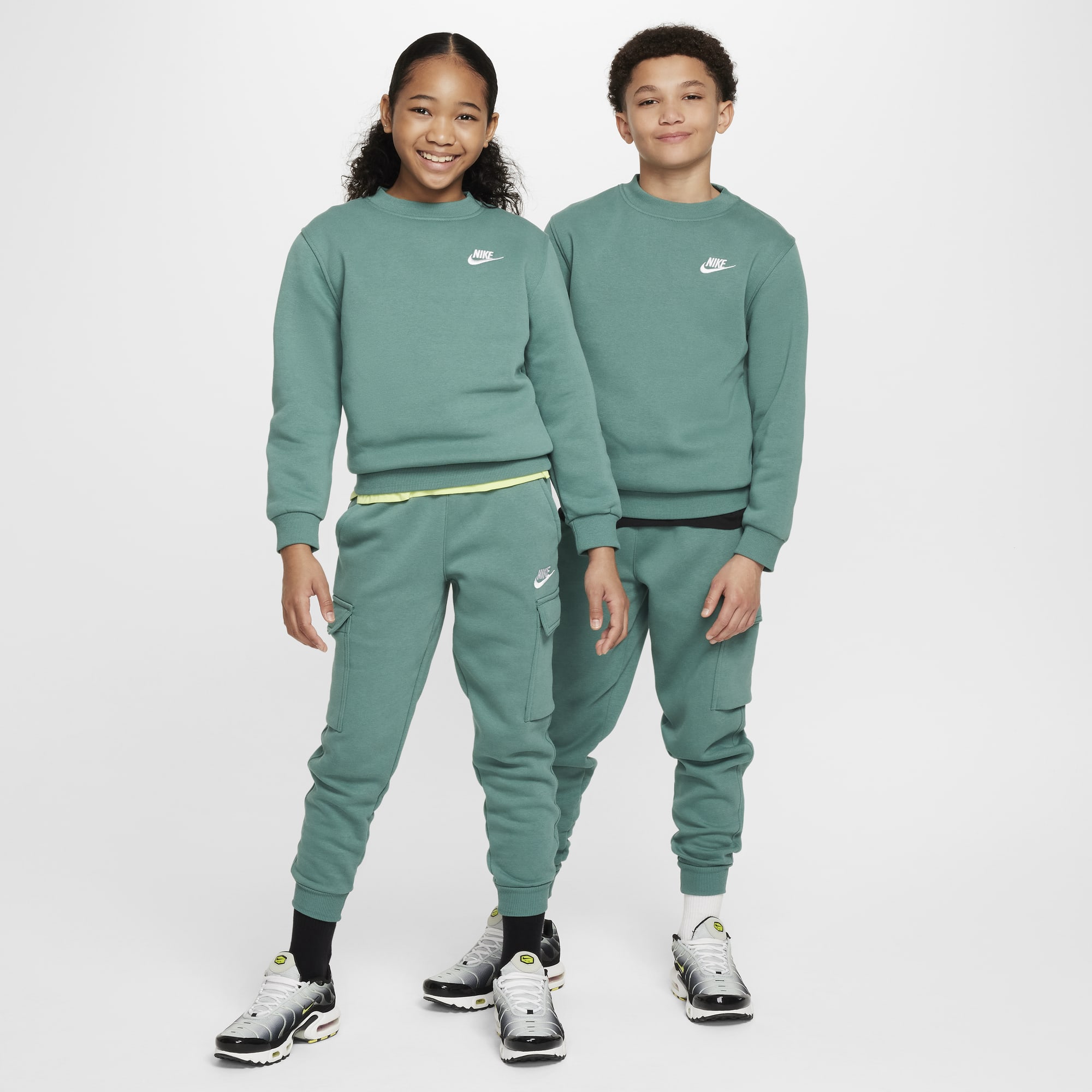 Nike Poler&oacute;n Sportswear Club Fleece, VERDE, hi-res