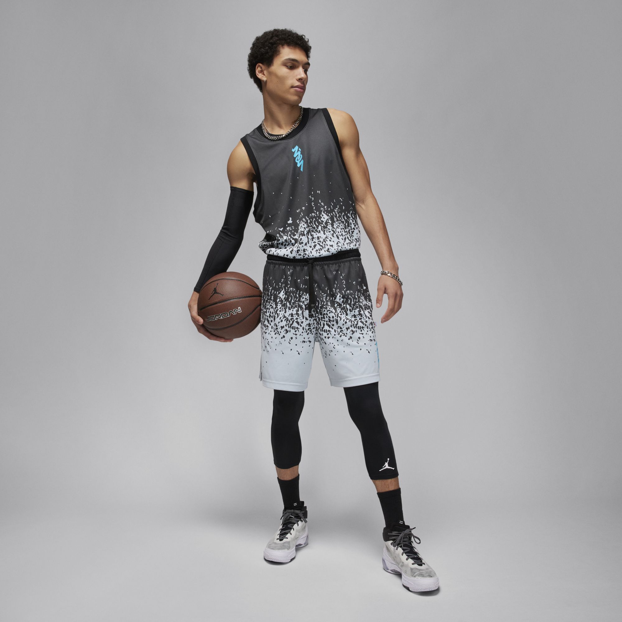Jordan Shorts B&aacute;squet Zion, NEGRO, hi-res