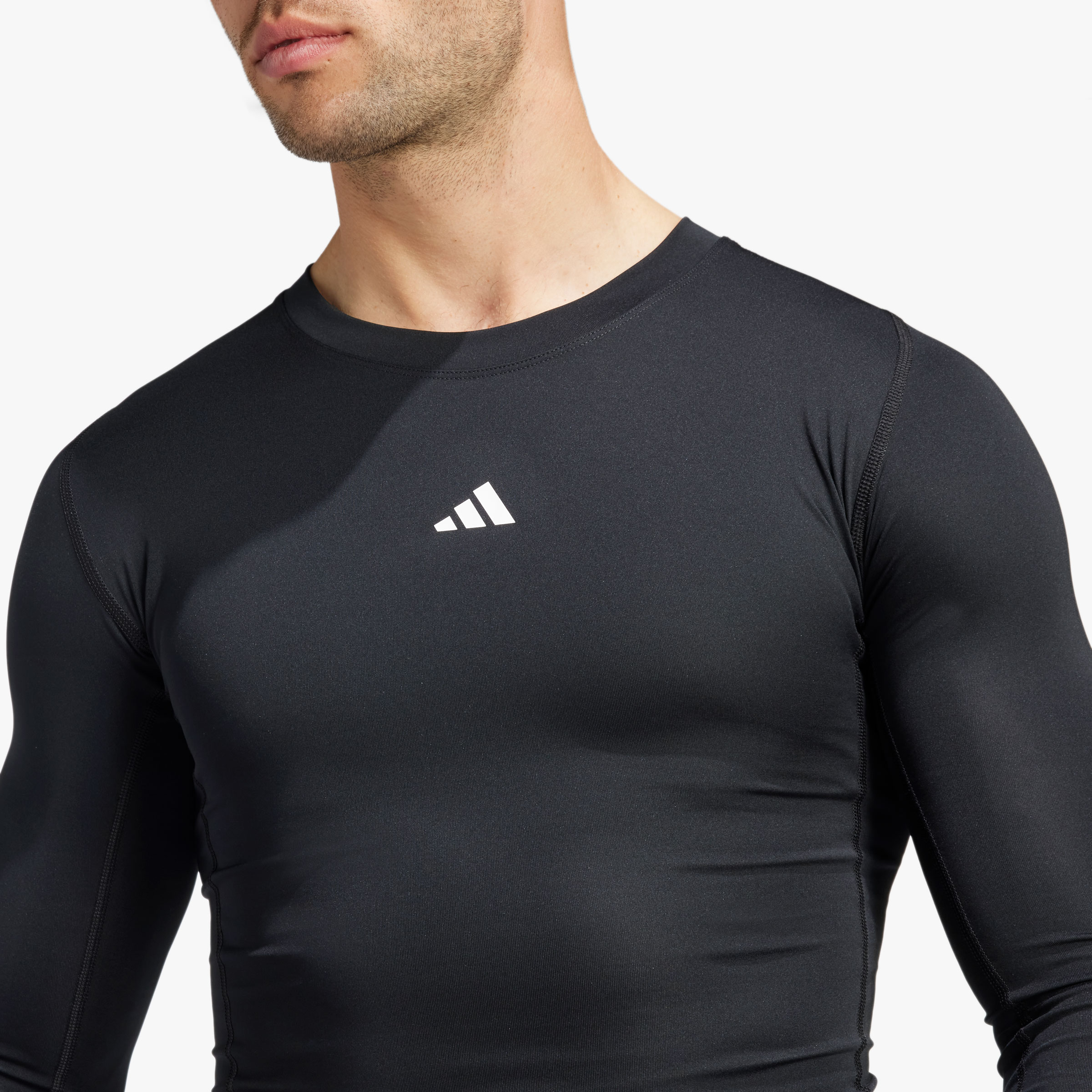 adidas Polera Compresi&oacute;n Techfit, NEGRO, hi-res
