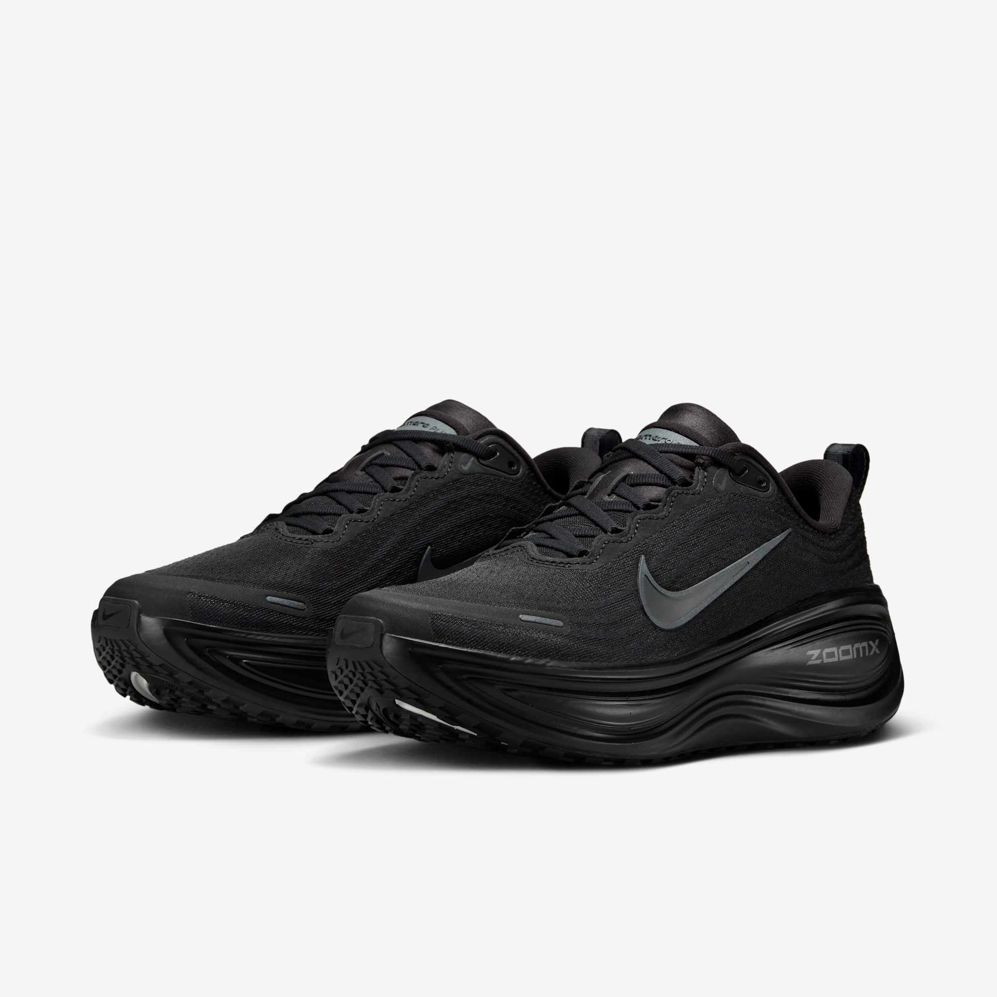 Nike Zapatillas Vomero Plus, NEGRO, hi-res