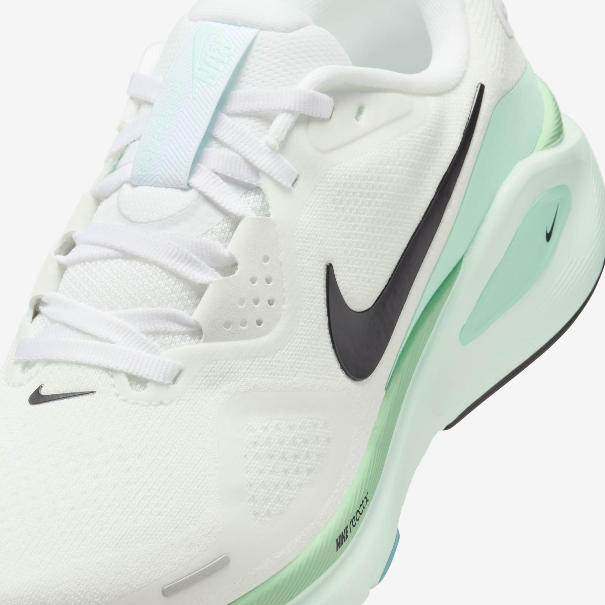 Nike Zapatillas Structure 26, BLANCO, hi-res