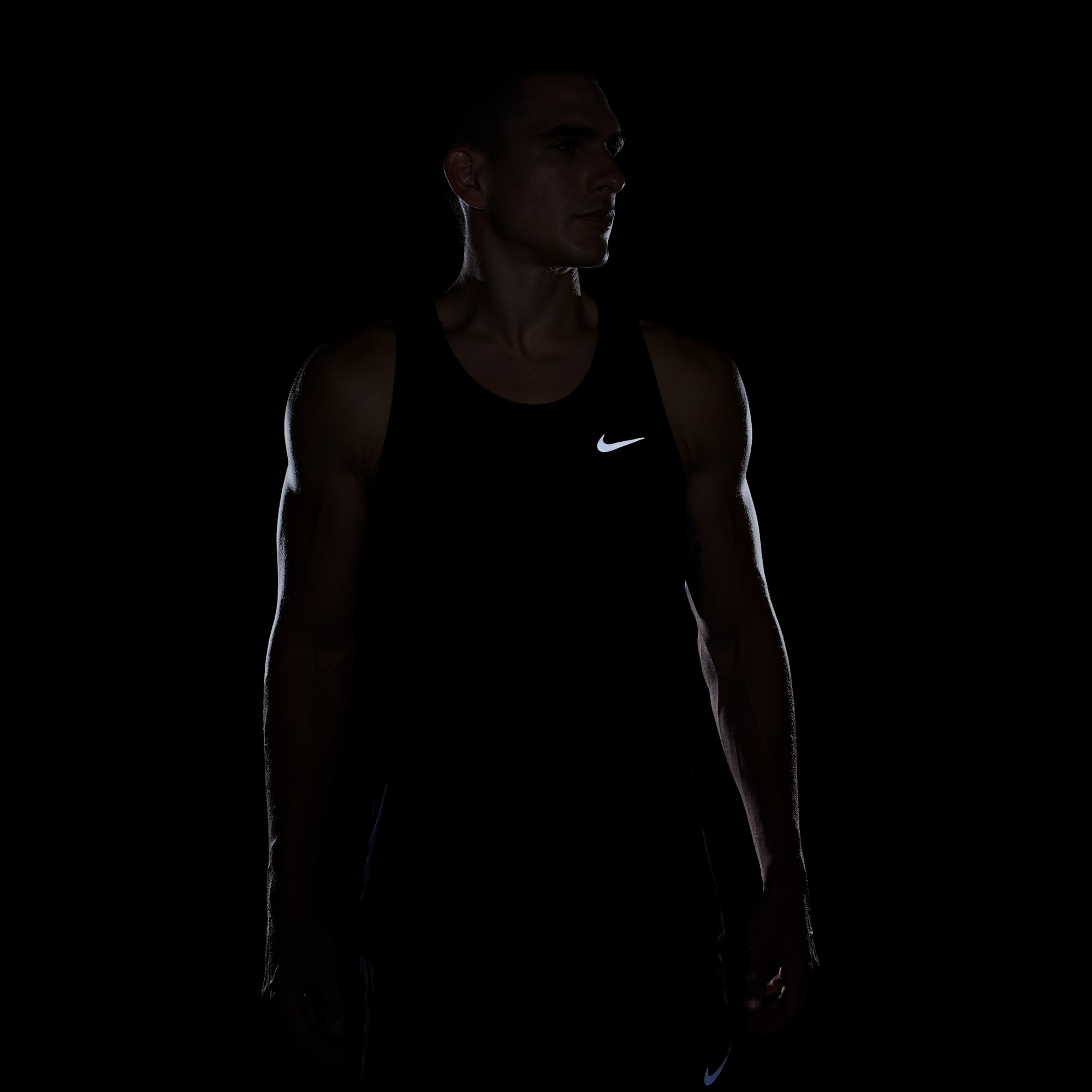 Nike Polera para correr Stride, NEGRO, hi-res