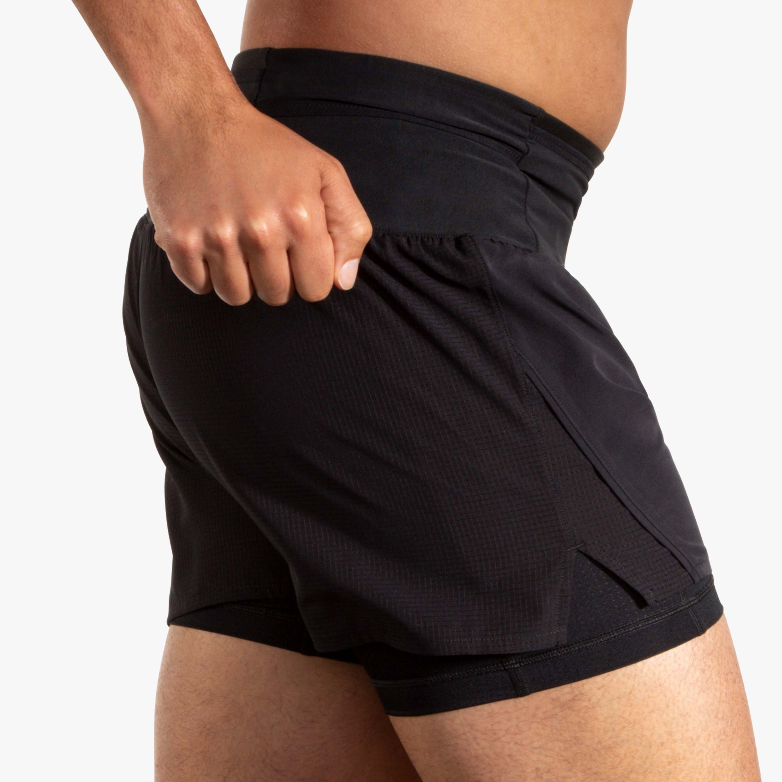 Brooks High Point 5" 2-in-1 Short 2.0, NEGRO, hi-res