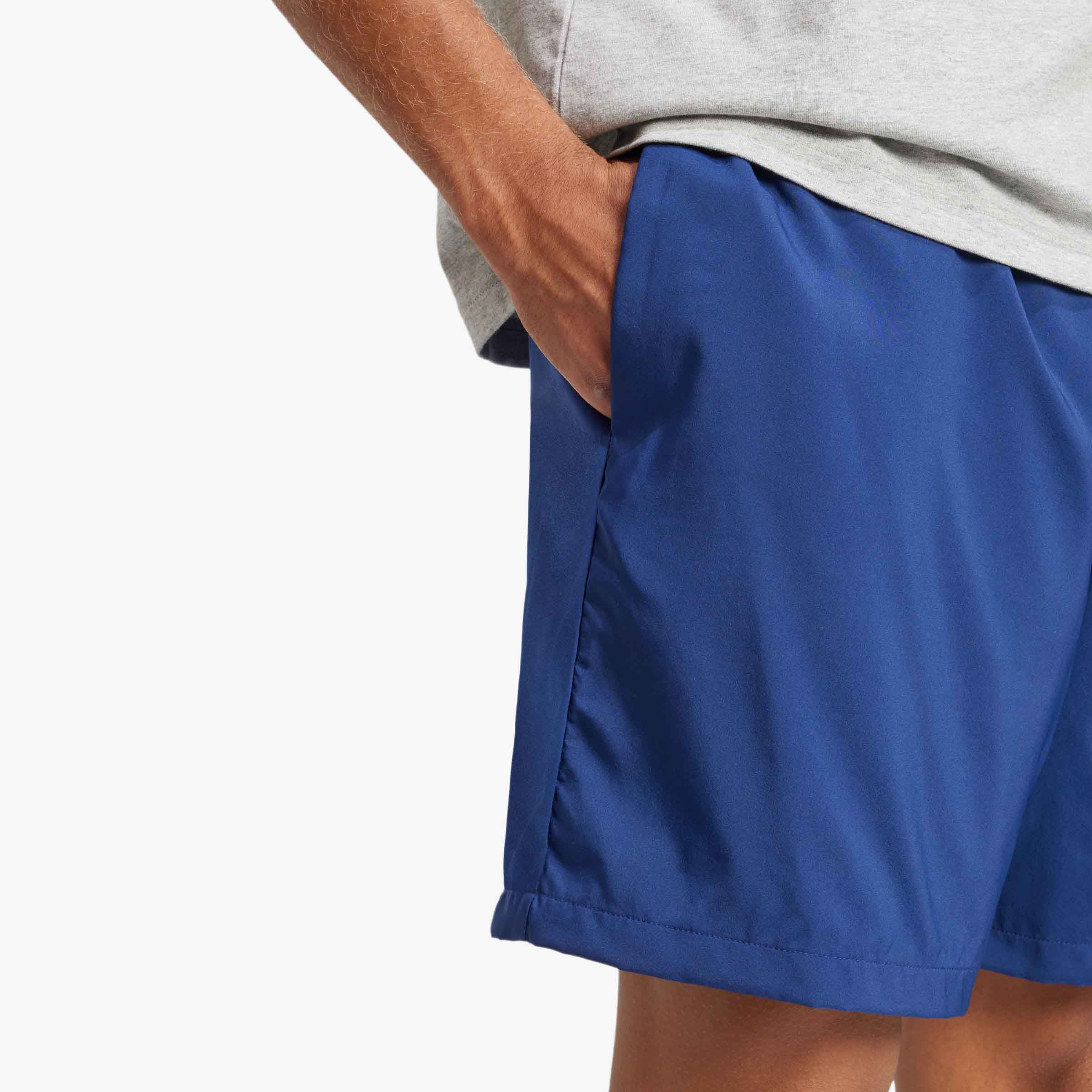 adidas Short Essentials Linear Logo, AZUL, hi-res