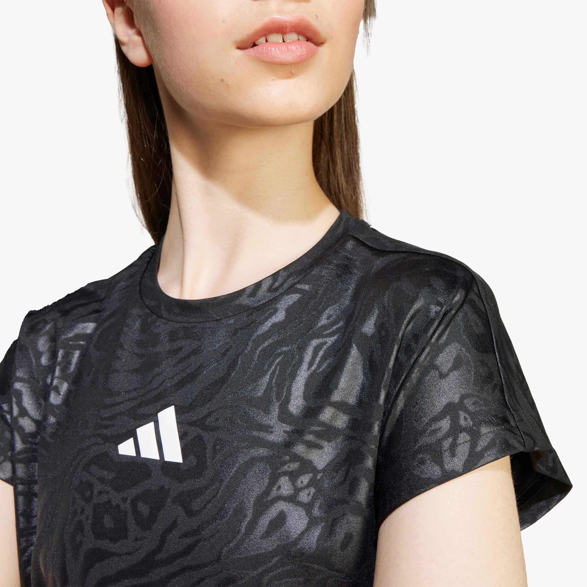 adidas Polera Crop All Sports Animal Print, NEGRO, hi-res