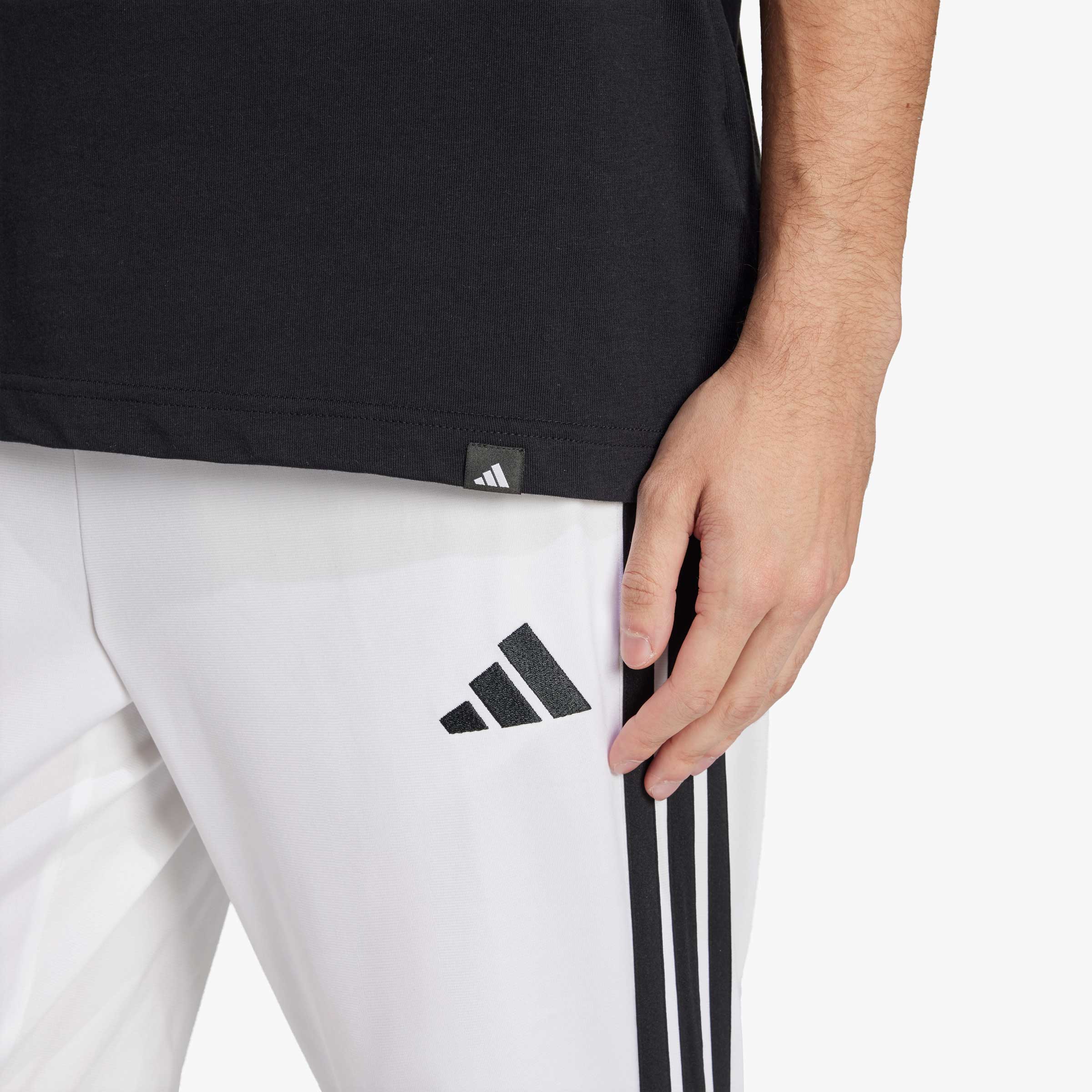 adidas Polera Tech Outline Estampado, NEGRO, hi-res