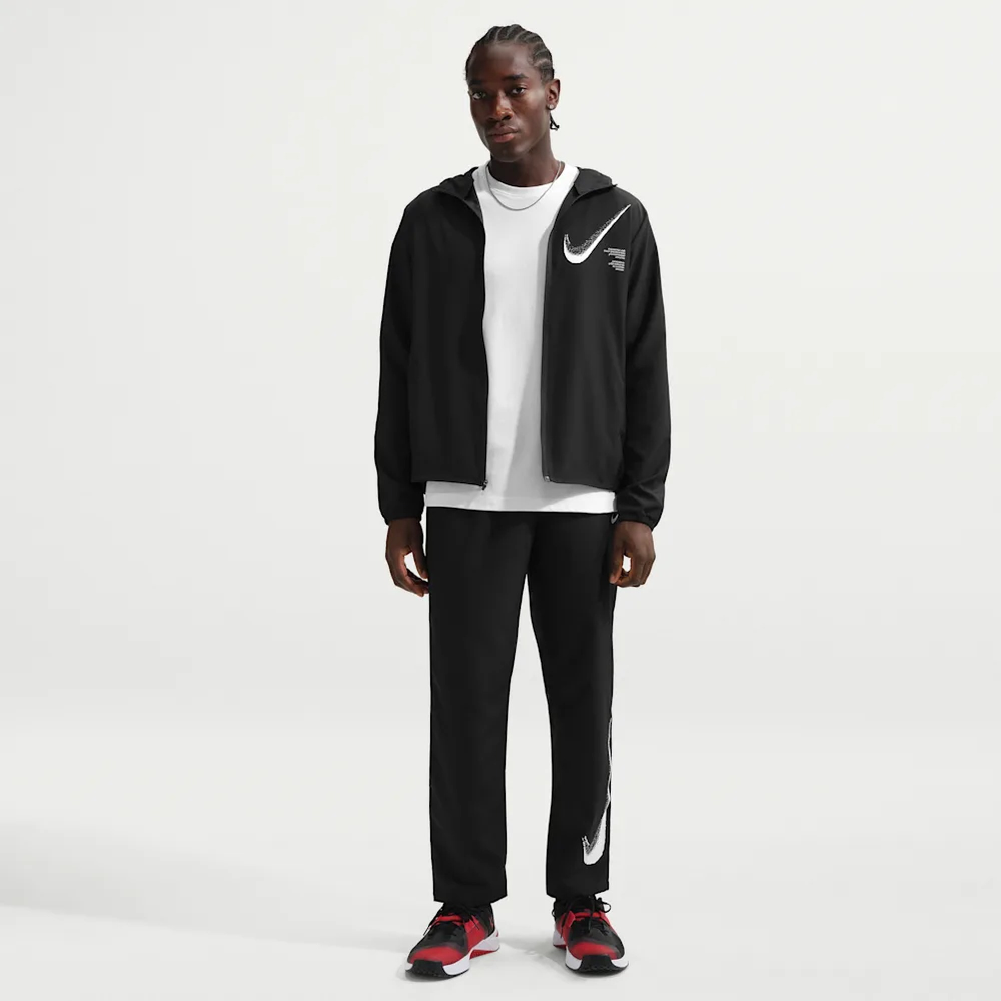 Nike Chaqueta Form, NEGRO, hi-res