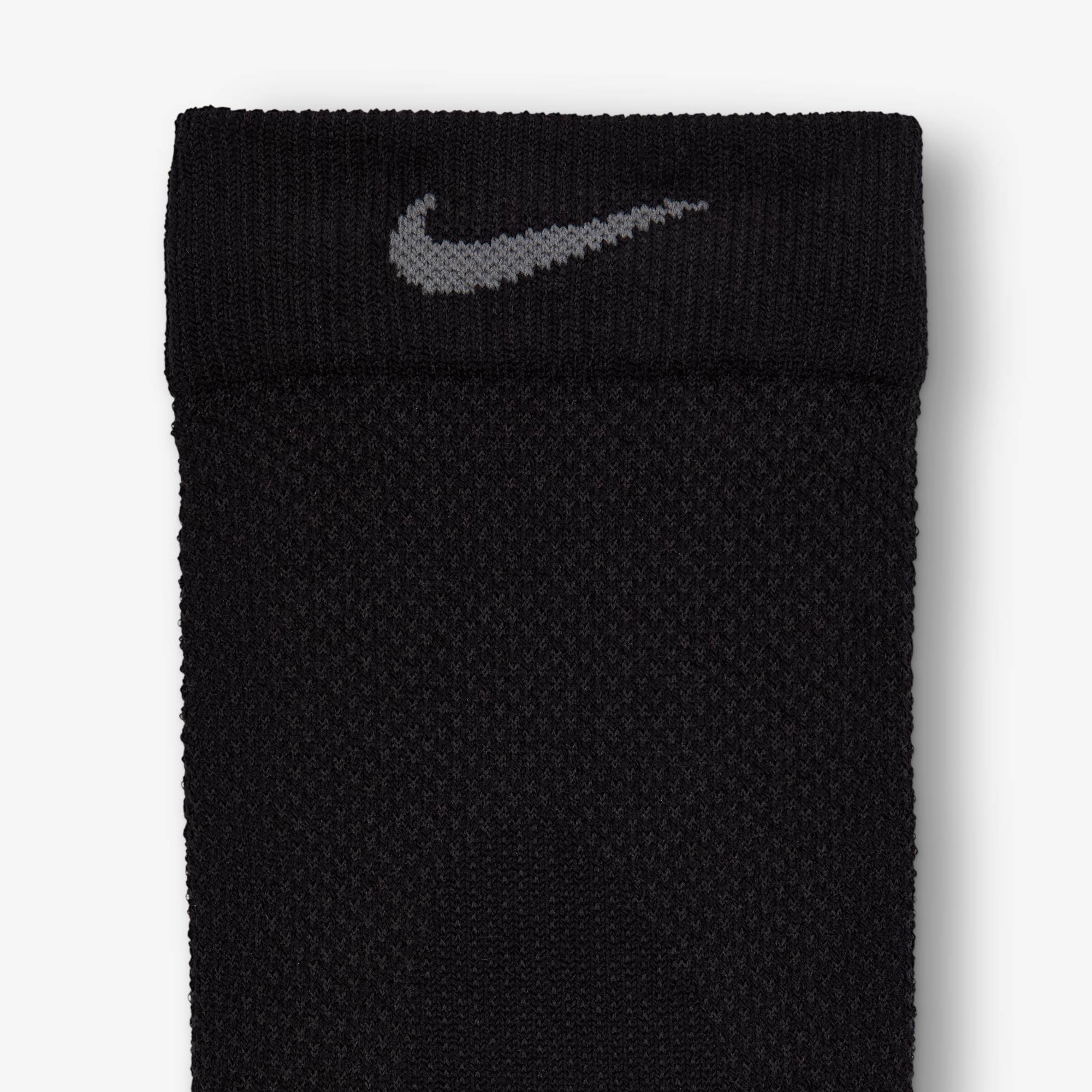 Nike Calcetines Running Lightweight Cortos 1 Par, NEGRO, hi-res
