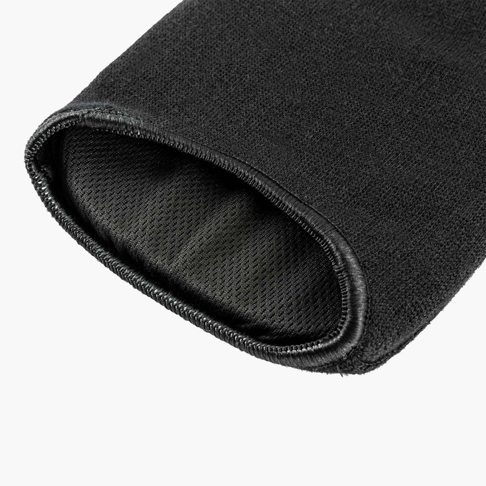 UFC Canilleras Stand Up Sleeve, NEGRO, hi-res