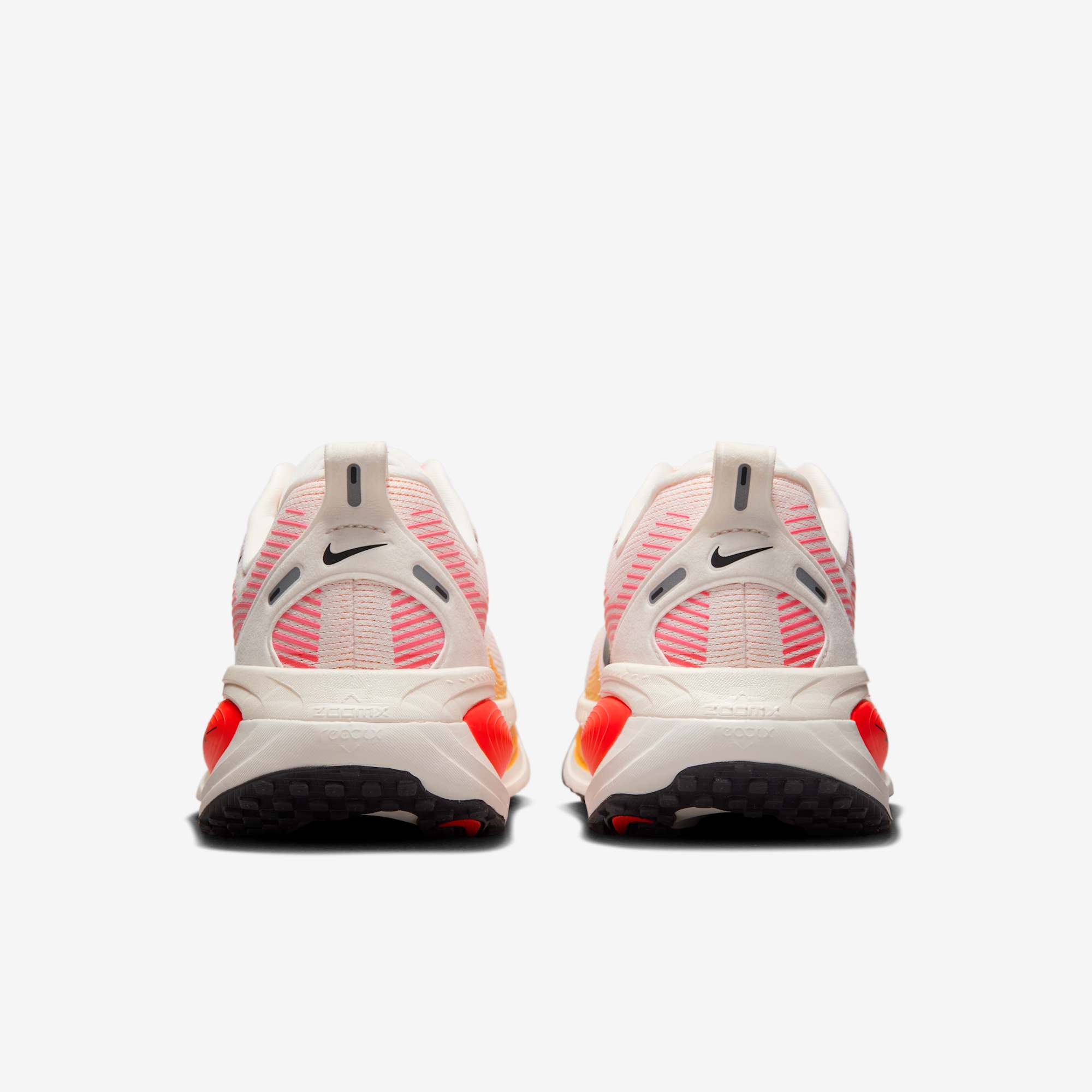 Nike Vomero 18, BLANCO, hi-res