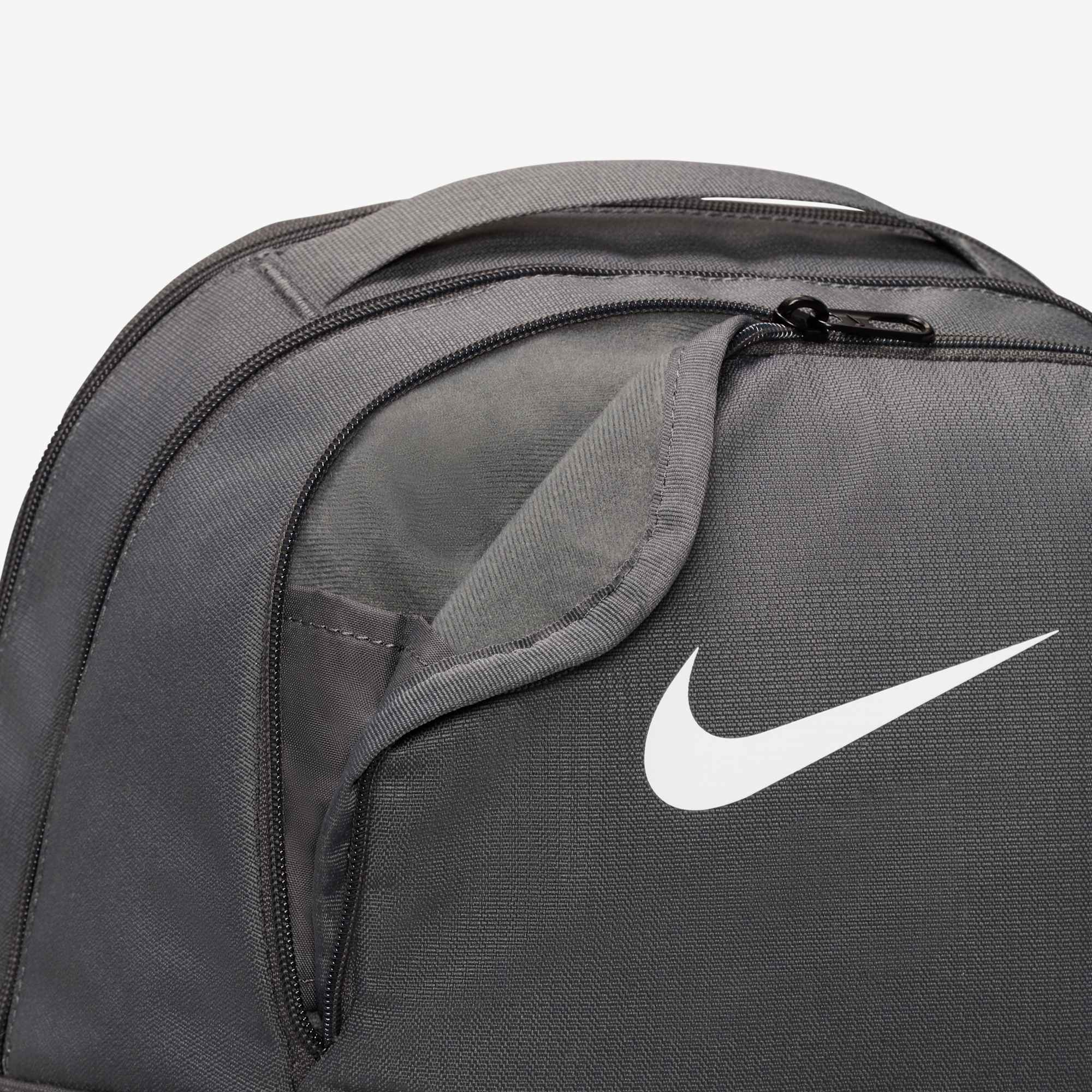 Nike Mochila Brasilia 9.5, NEGRO, hi-res