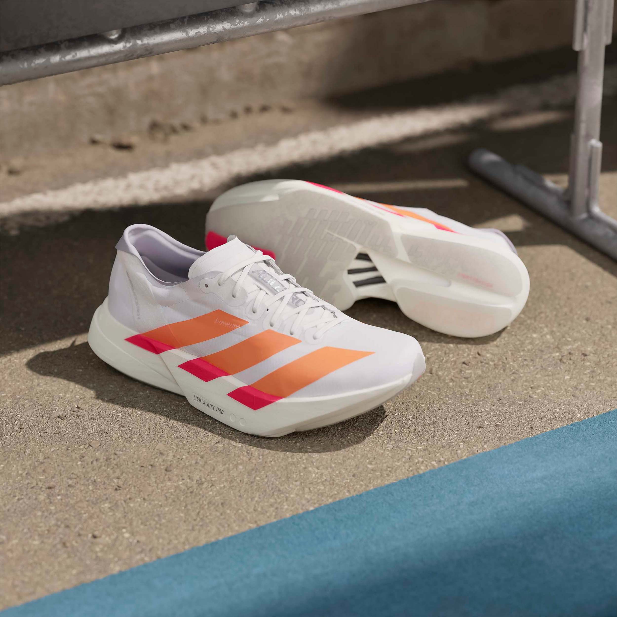 adidas Zapatillas Adizero Adios Pro 4, BLANCO, hi-res