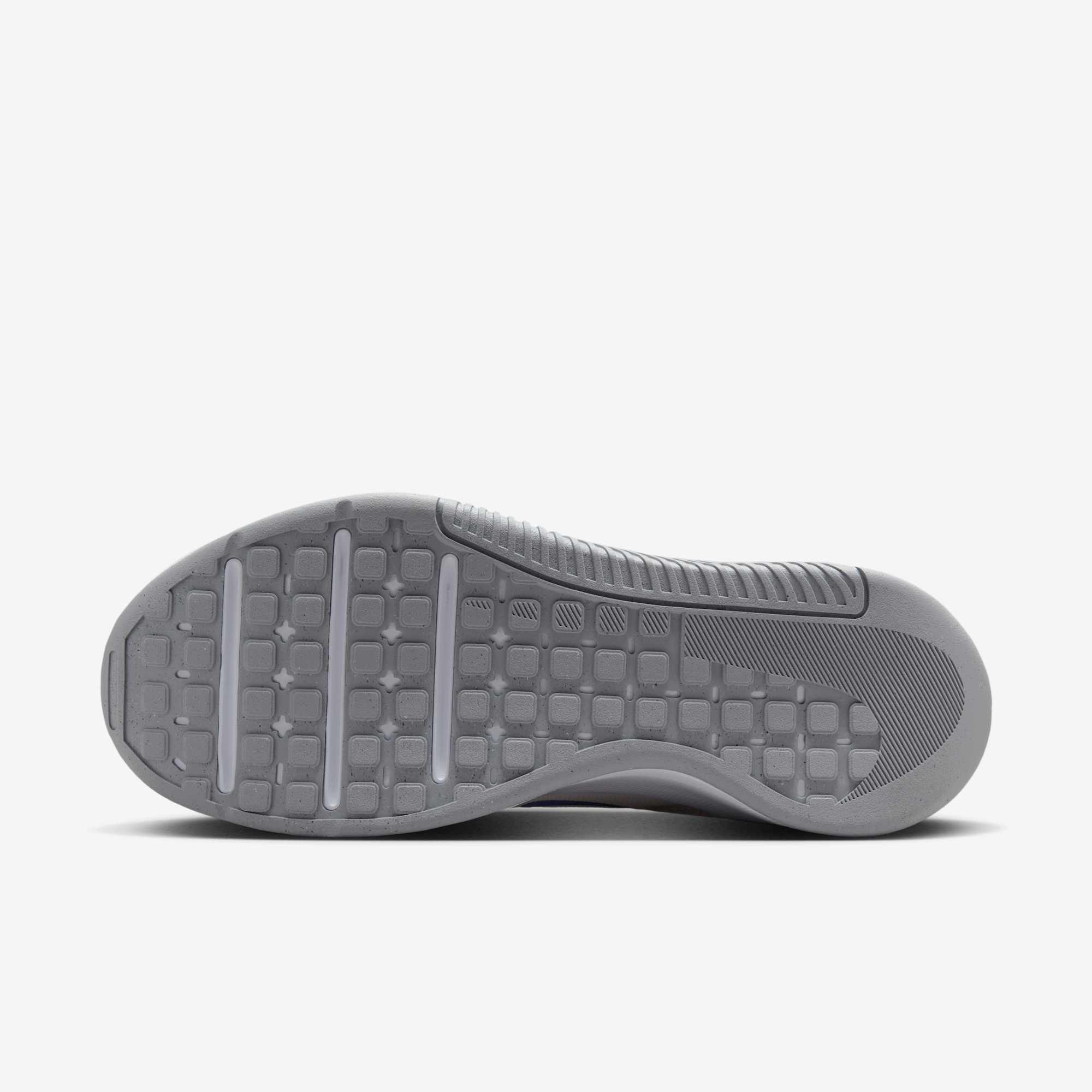 Nike MC Trainer 3, NEGRO, hi-res