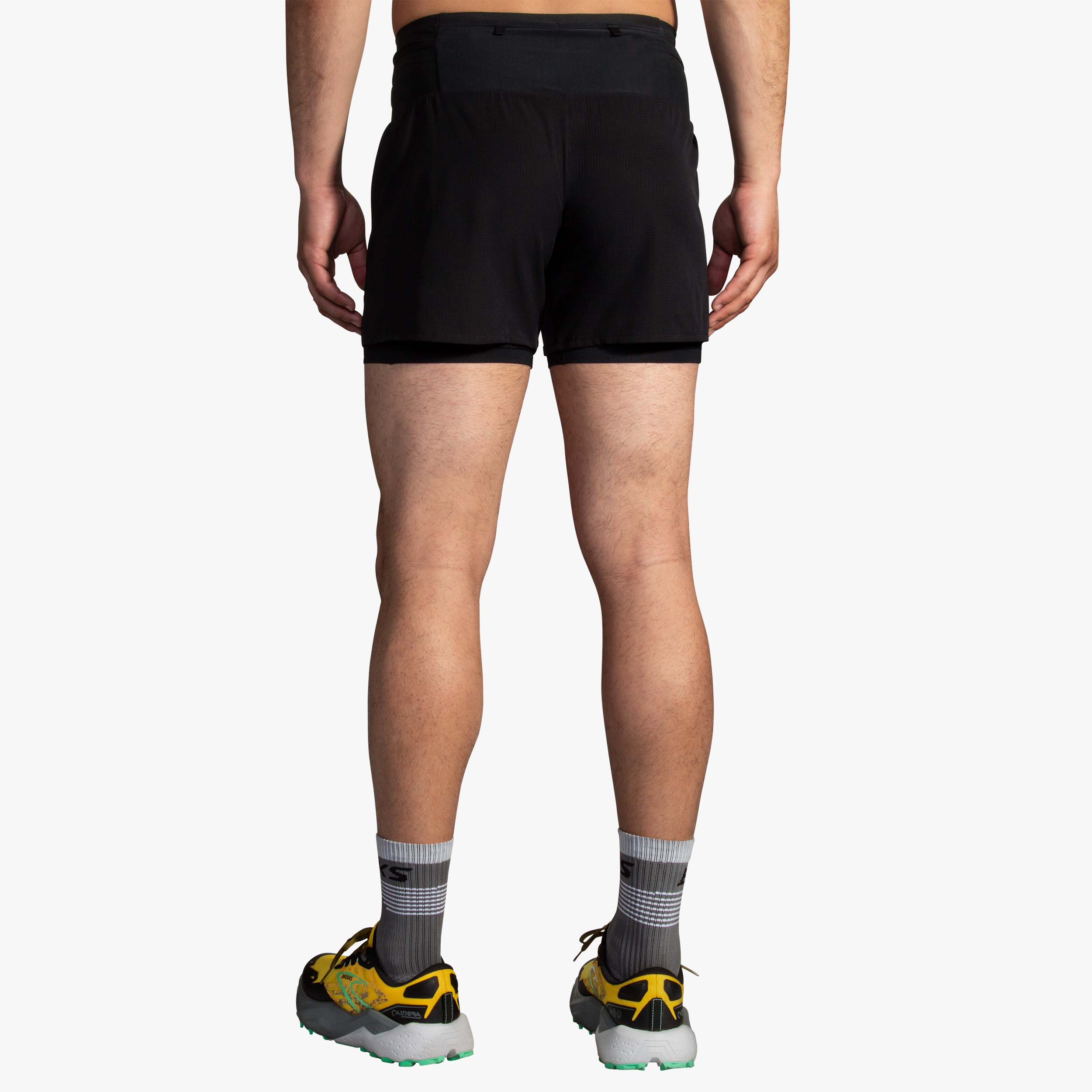 Brooks High Point 5" 2-in-1 Short 2.0, NEGRO, hi-res